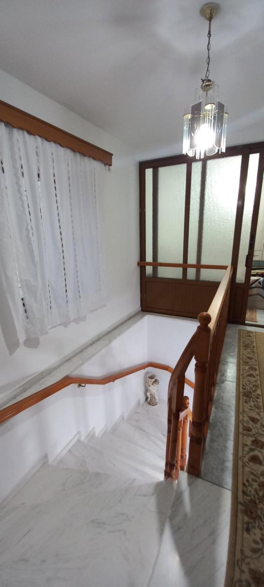 Marbi Guest House Гірокастра Екстер'єр фото